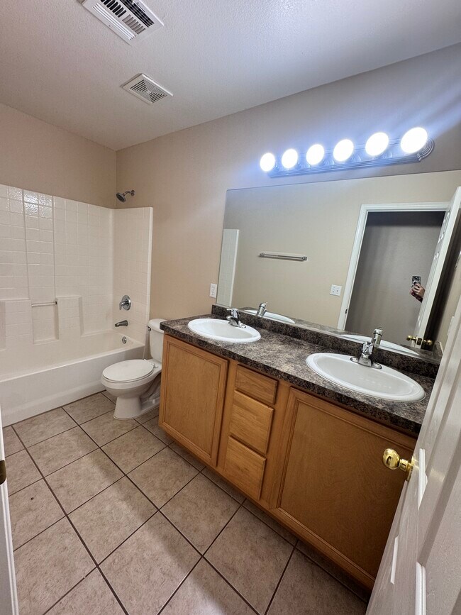 Building Photo - 1349 Mogollon Rd