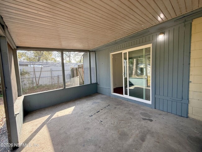 Building Photo - 7609 Tacony Dr