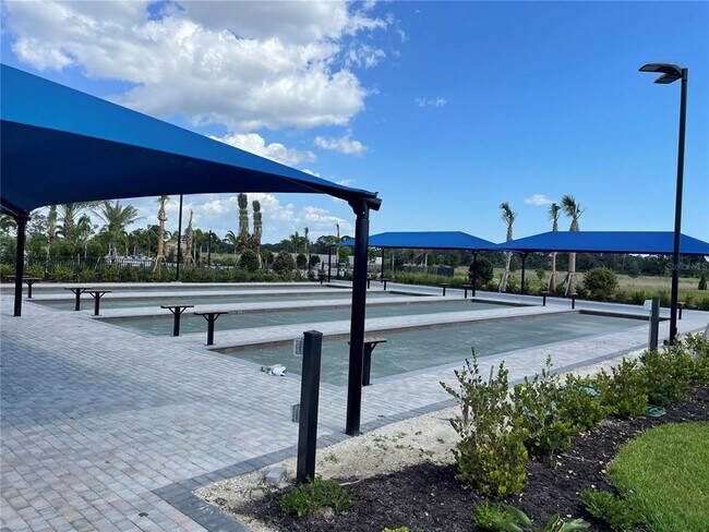 Building Photo - 14575 Mossy Pine Ct