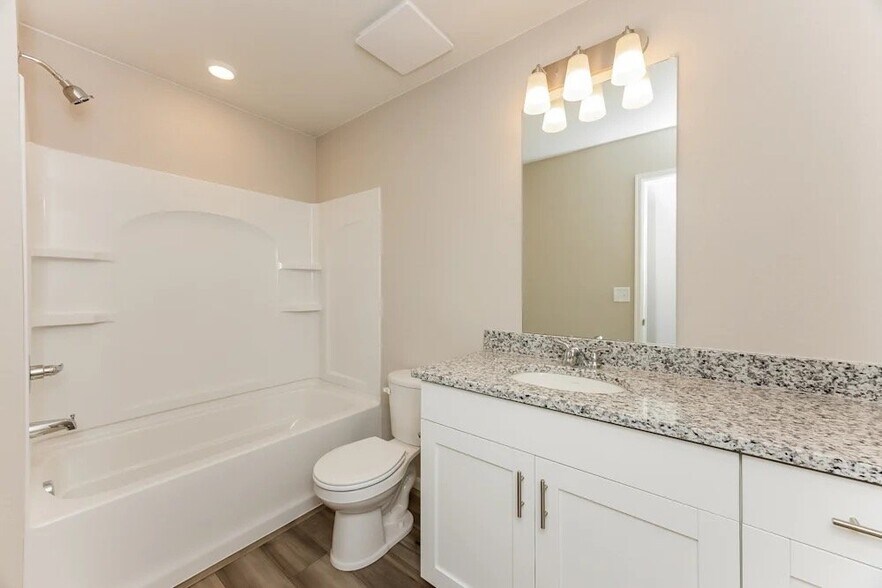 Building Photo - 9270 Oro City Loop