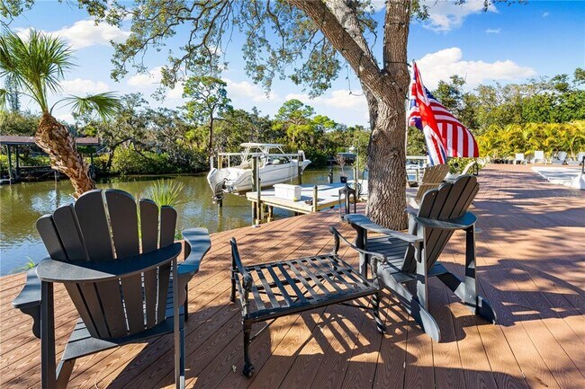 Building Photo - 2500 Monterey St