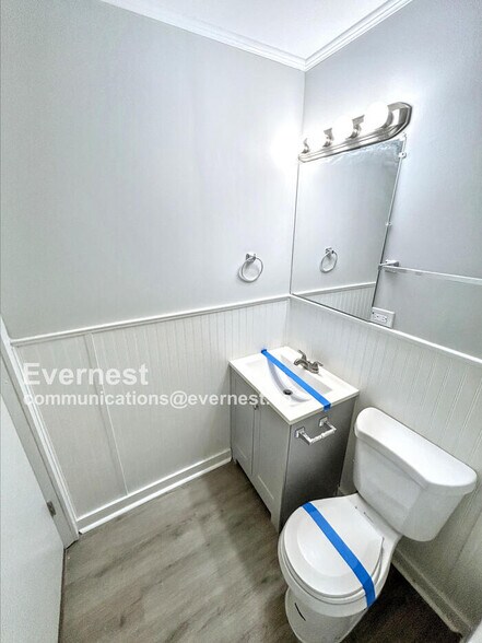 Building Photo - 1610 Gallant Fox Dr