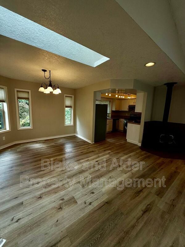 Building Photo - 1331 Westbrook Dr NW