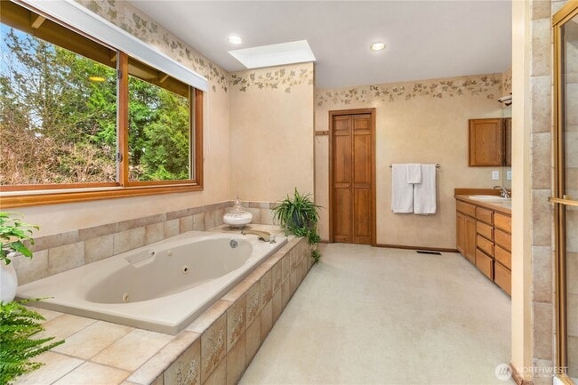 Building Photo - 17248 NE 125th St