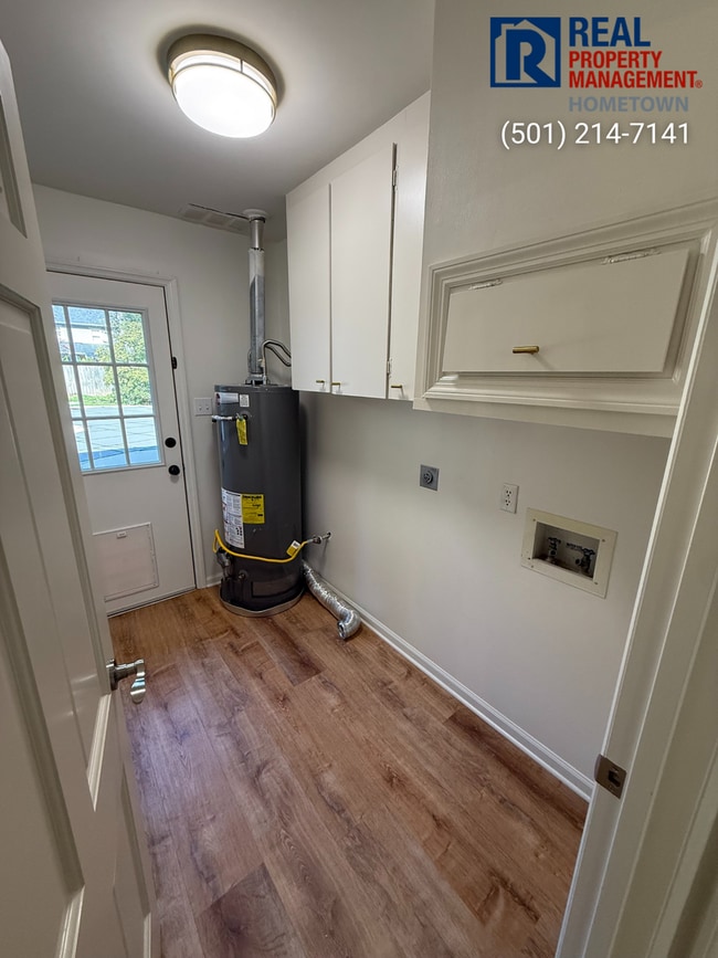 Building Photo - 130 Valley Club Cir