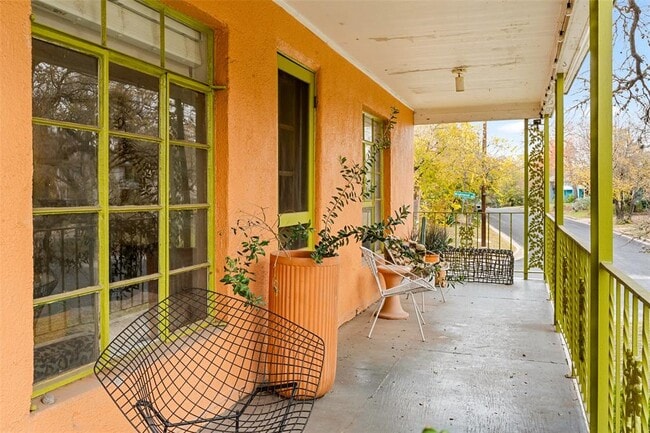 Building Photo - 1304 Kirkwood Rd