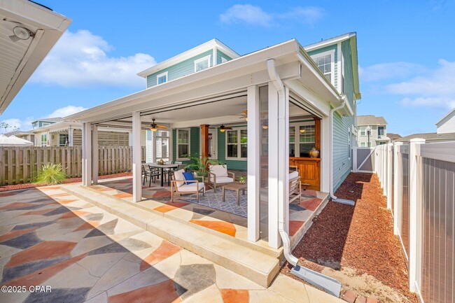 Building Photo - 3216 Veranda Ave
