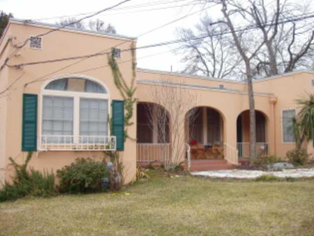 Primary Photo - 808 E 30th St