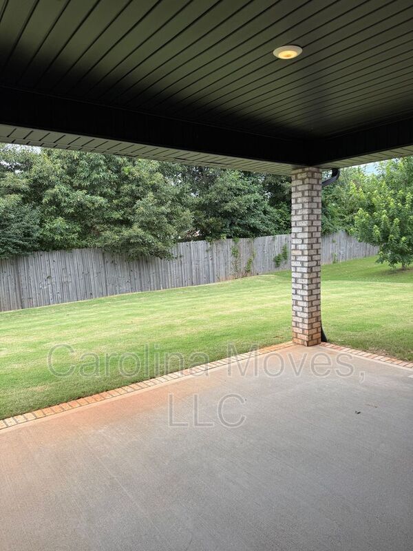 Building Photo - 3 Bracken Wds Wy