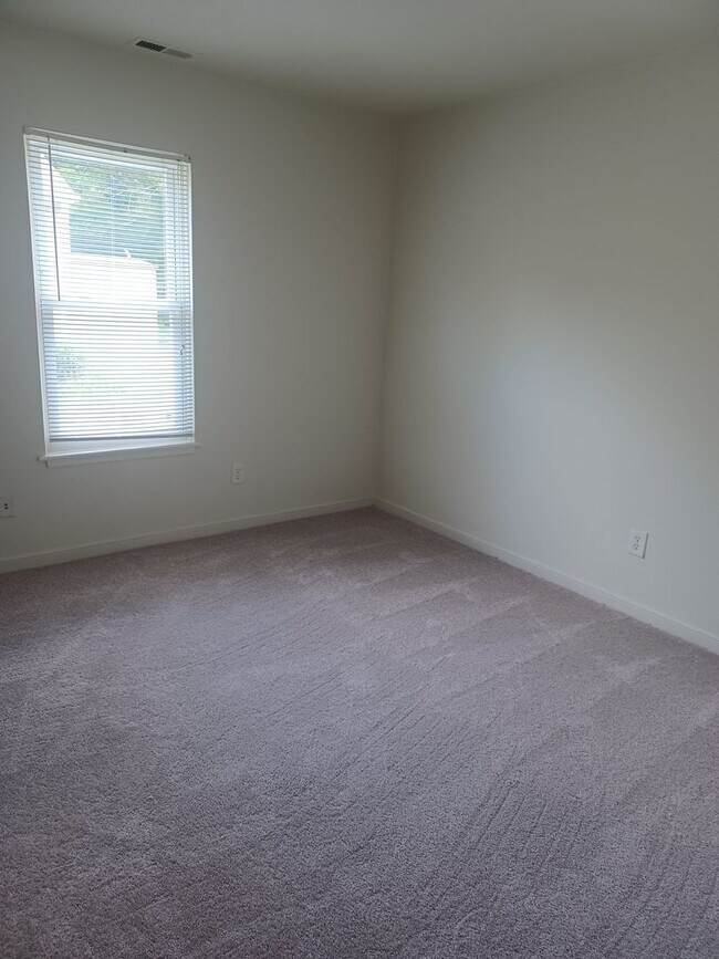 Building Photo - Oceana Duplex