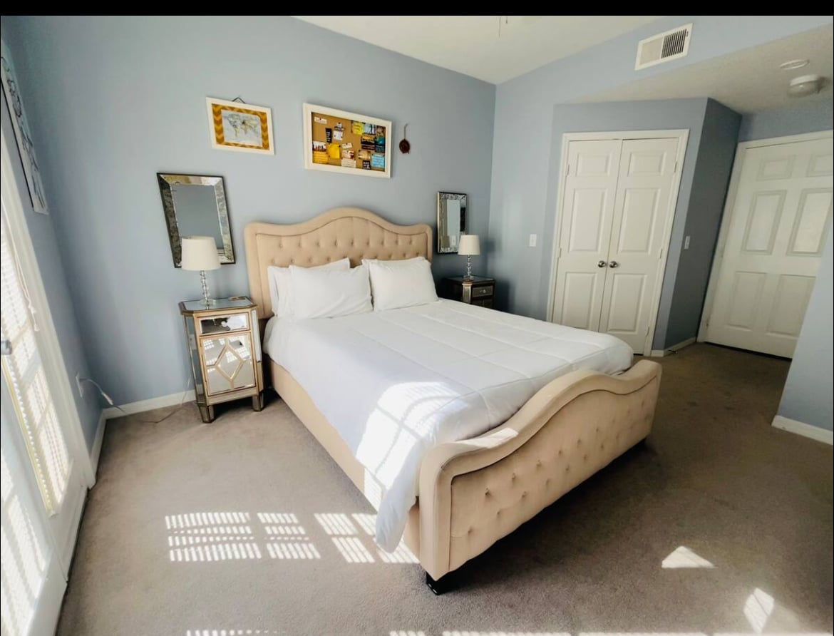 Building Photo - 501 Knights Run Ave