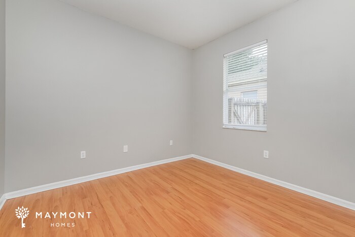 Building Photo - 13206 Beechberry Dr