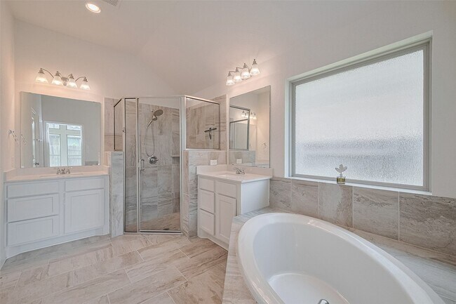 Building Photo - 6906 Montclair Colony Trl