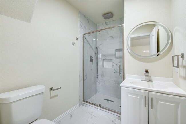 Building Photo - 30243 Twisting Springs Dr