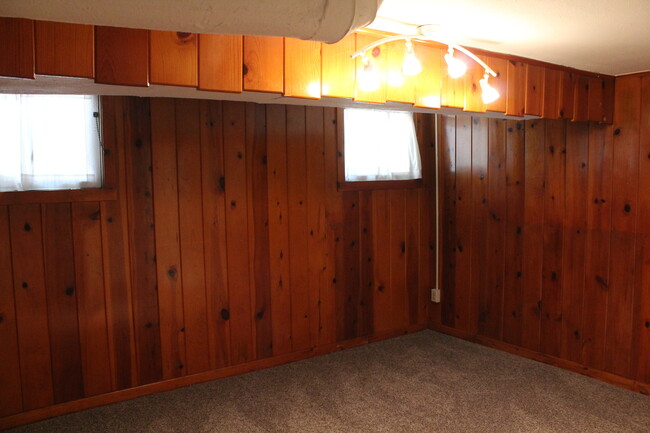 Building Photo - 295