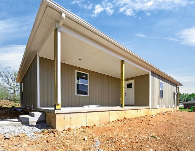 Building Photo - 46 Whitley Ln