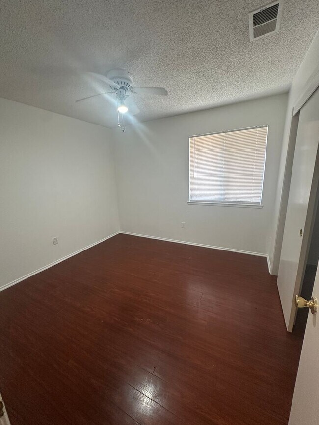 Building Photo - Spacious 4-Bedroom Home with Pool