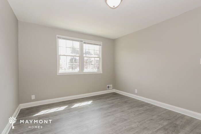 Building Photo - 446 S Chapel Gate Ln