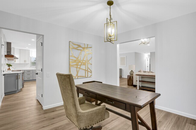 Office - 12931 Barbezieux Dr