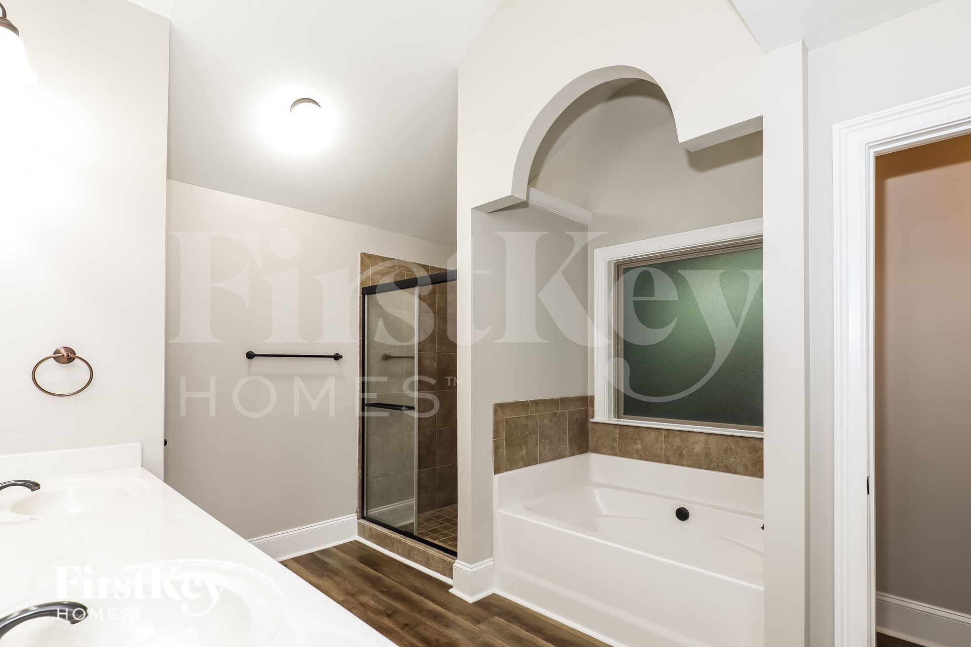 Building Photo - 139 Village Park Dr