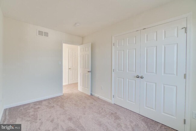 Building Photo - 2926 Sorrell Ct
