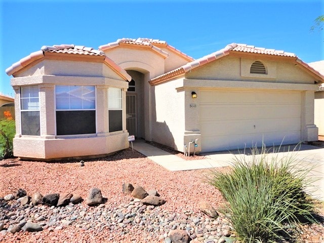 Primary Photo - 9045 W Holly St