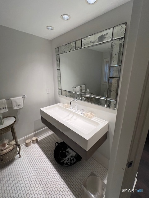 Building Photo - 12 Murvon Ct