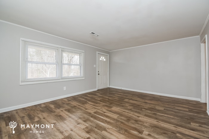 Building Photo - 1825 Glenside Dr