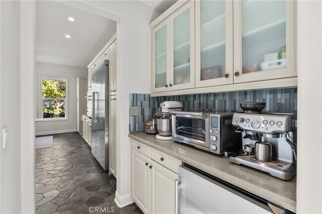 Building Photo - 4170 Prado De Los Zorros