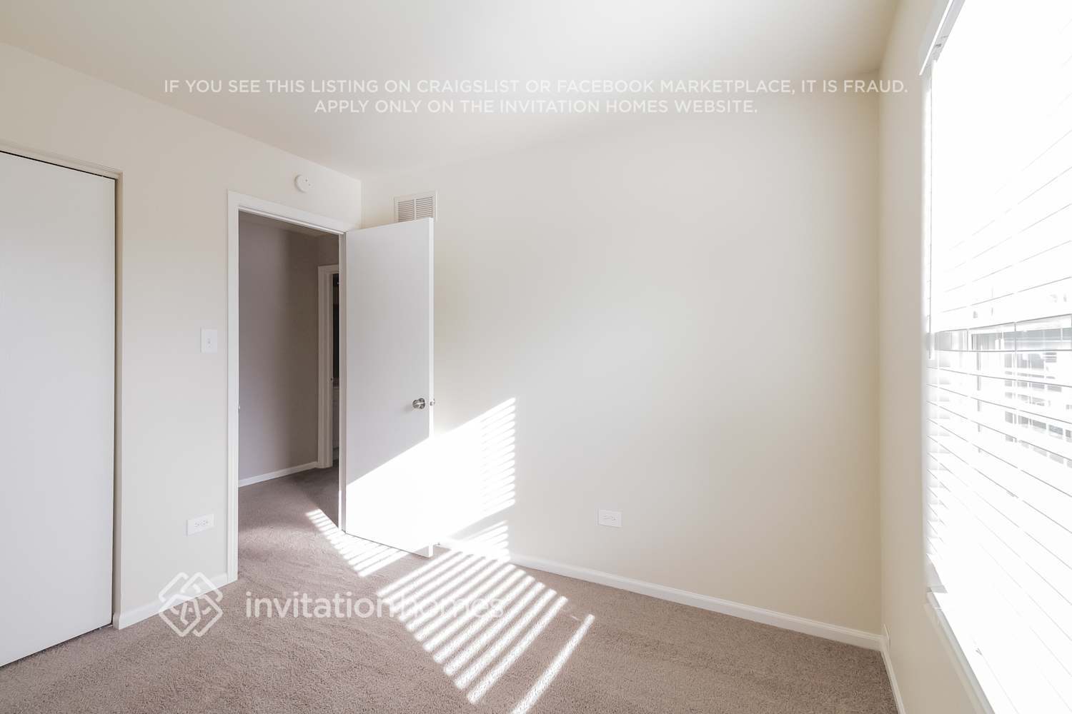 Building Photo - 1313 Lasser Dr