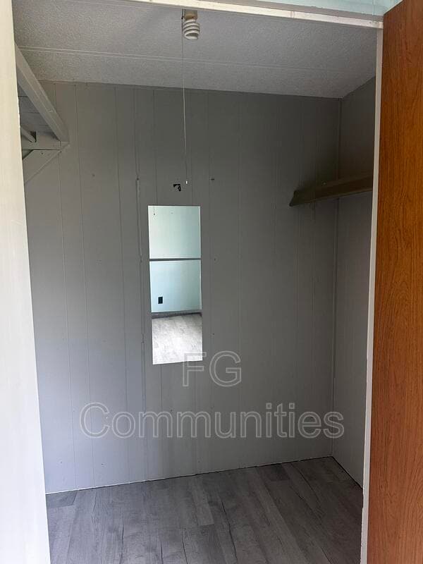 Building Photo - 1815 Conley Rd