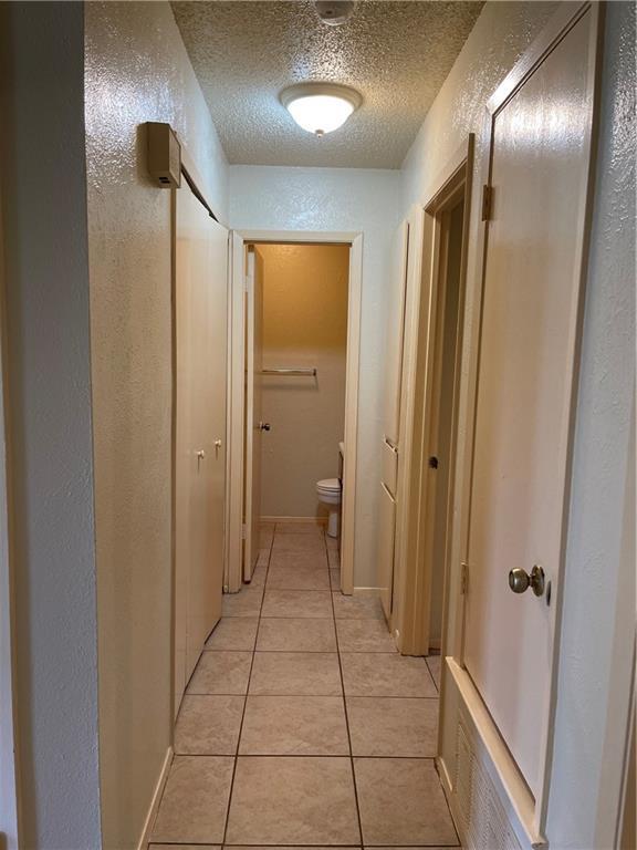 Building Photo - 6707 Skynook Dr