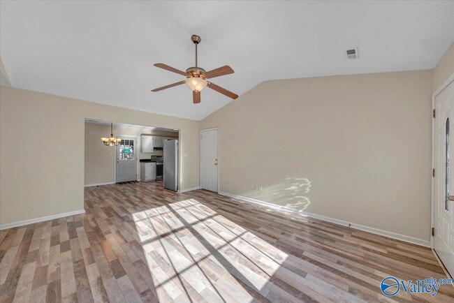 Building Photo - 316 Buffalo Creek Dr