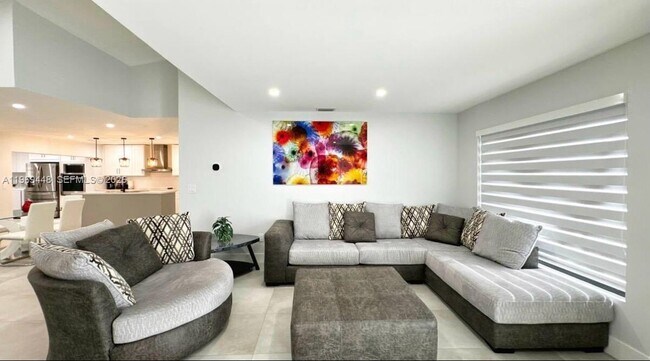 Building Photo - 13513 SW 5th St