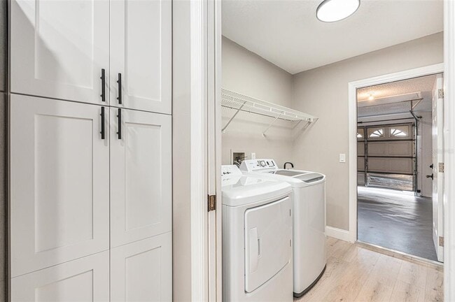 Building Photo - 5092 Abagail Dr