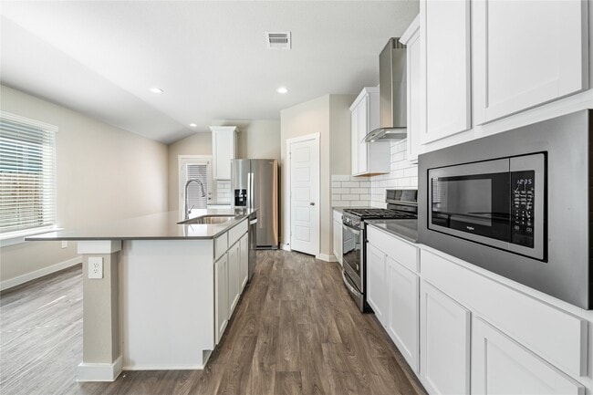 Building Photo - 12722 Basinghall Ln