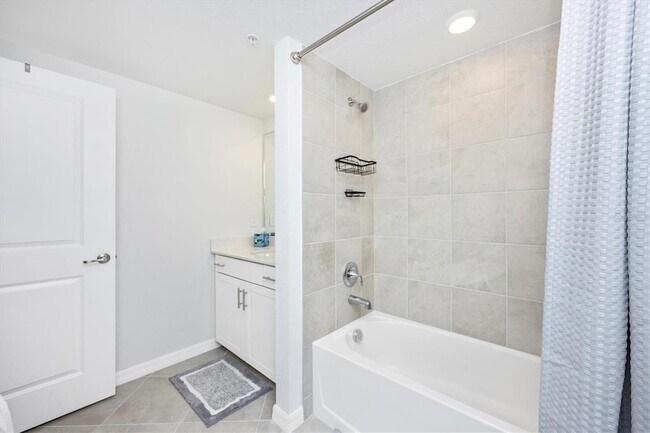 Building Photo - 12640 Radiance Ct