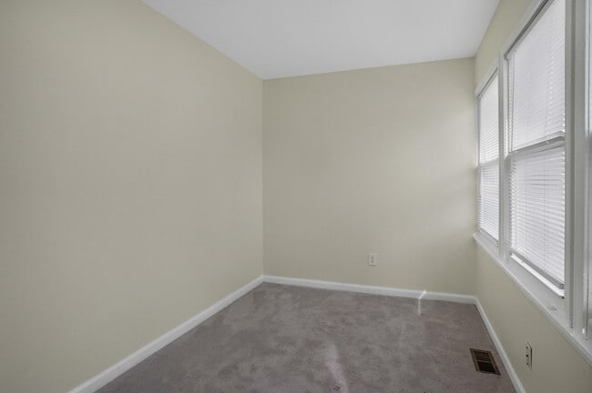 Building Photo - 22000 Cunningham Ave