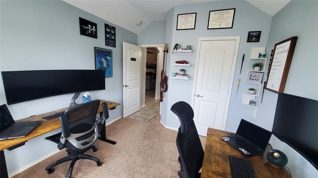 Building Photo - 1020 Lake Meadow Ln