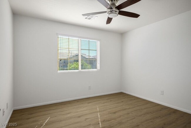 Building Photo - 9660 Pictou Ct