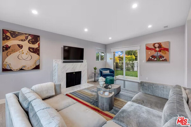 Building Photo - 5147 Fulton Ave