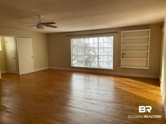 Building Photo - 6621 Purvis Rd