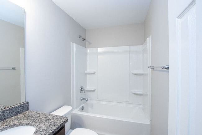 Building Photo - 4636 Kyle Dr