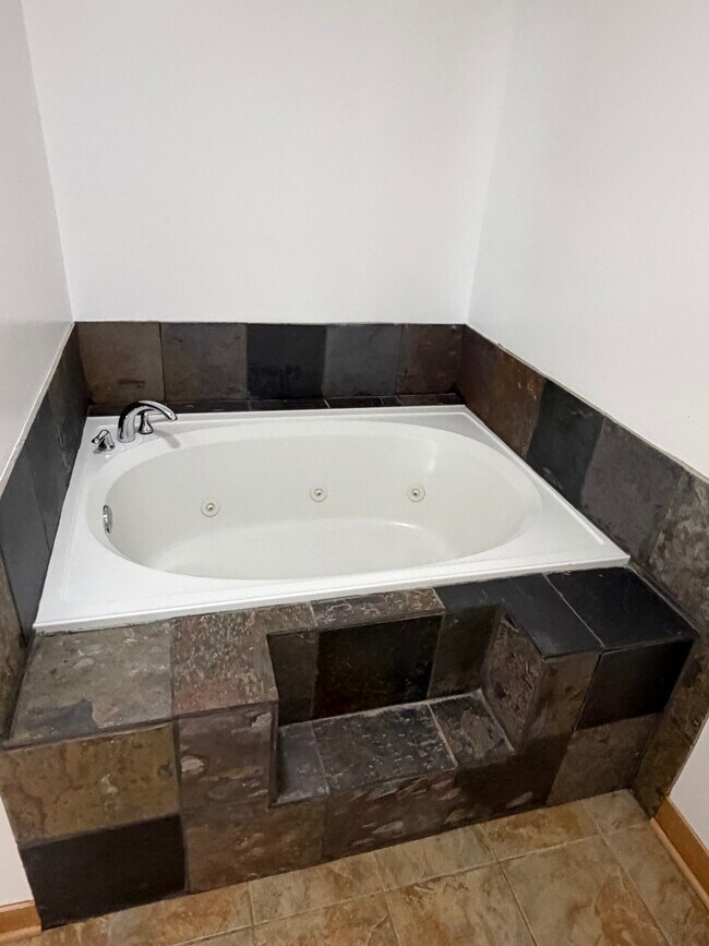 Building Photo - 720 S Marquette St