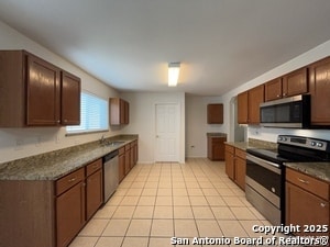 Building Photo - 12626 Sunny Wonder
