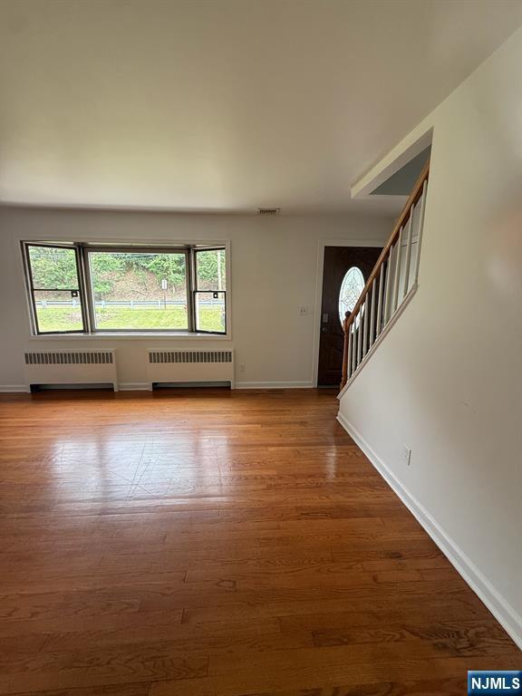 Building Photo - 533 Ramapo Valley Rd