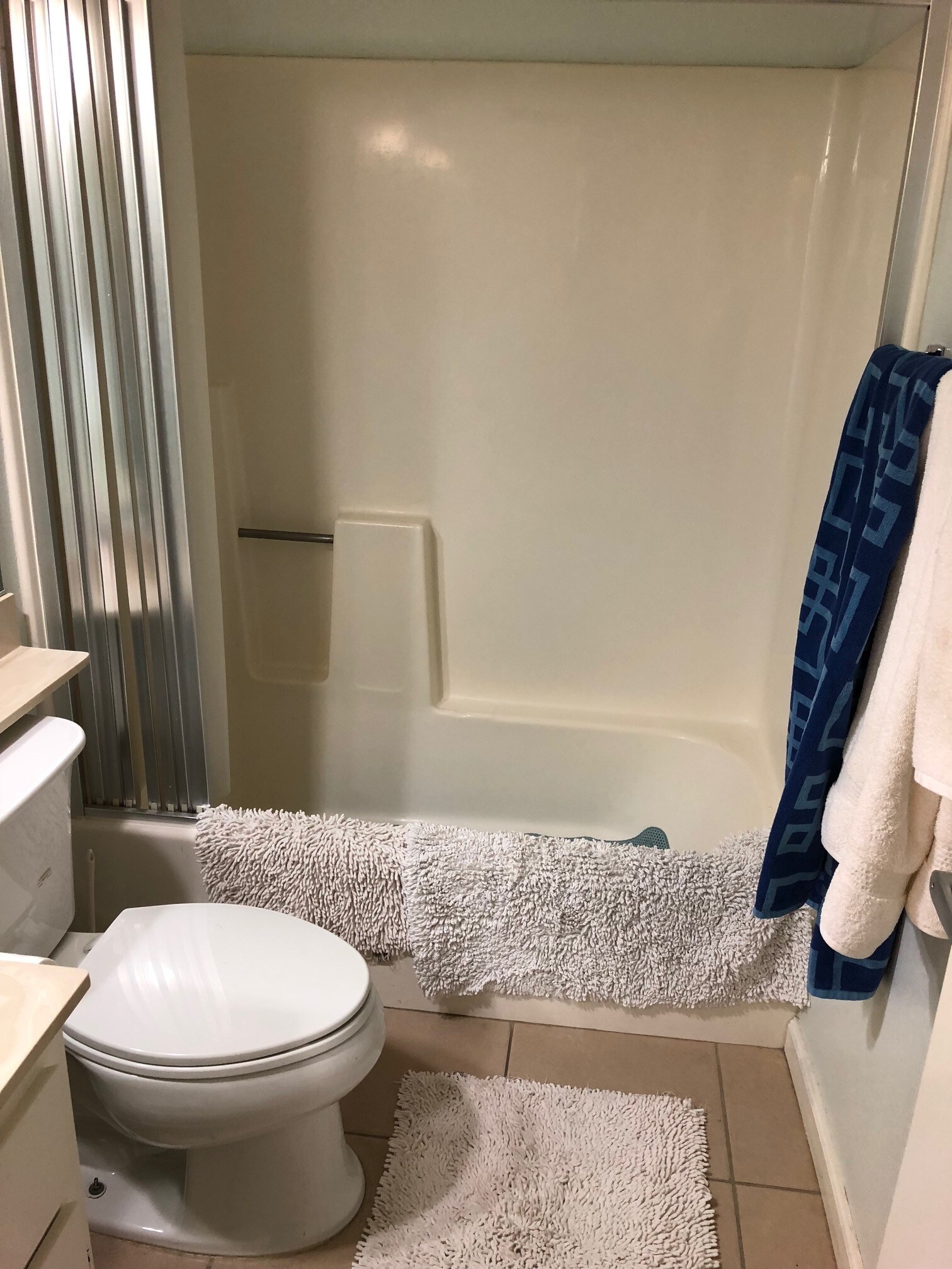 Building Photo - 5301 E Waverly Dr