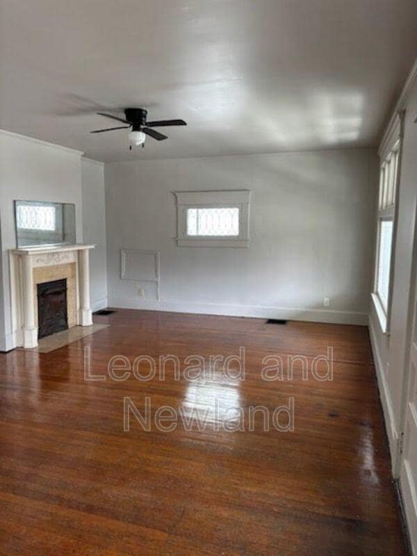 Building Photo - 235 N 10th St