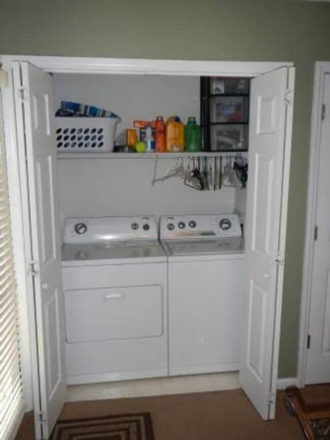 Building Photo - Durham / 2BR Townhouse of Pope Rd AVAIL