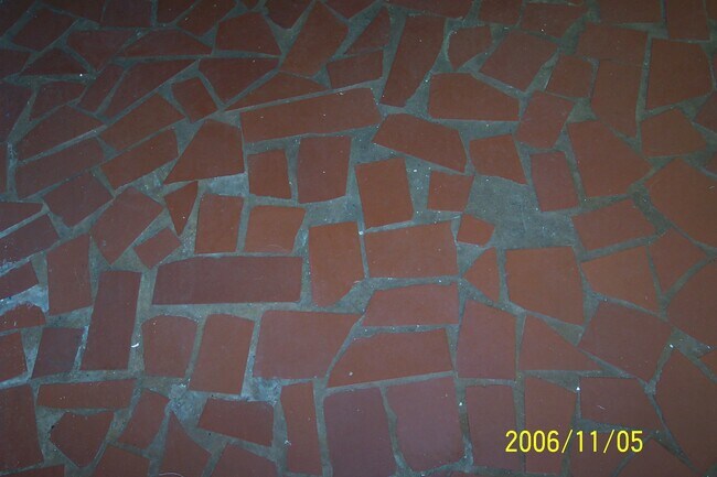 tile floors thru out - 1505 Tulane St